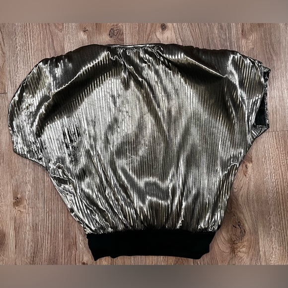 Vintage woman’s clubbing top!! - Picture 2 of 9